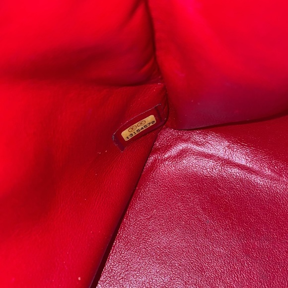 Authentic Chanel patent jumbo single flap bag - Picture 5 of 15